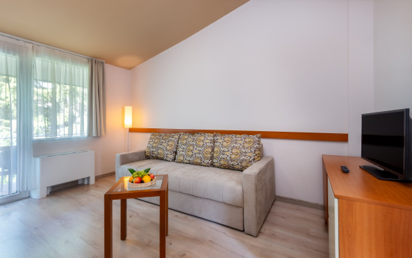 Hunguest Hotel Sun Resort, Családi szoba medencére néző