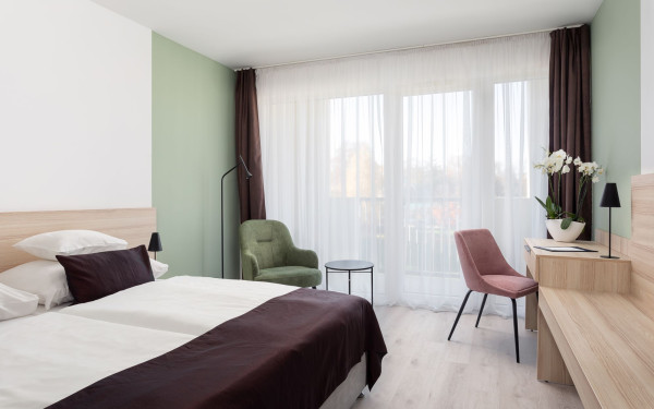 Hunguest Hotel Flóra, Superior double with balcony